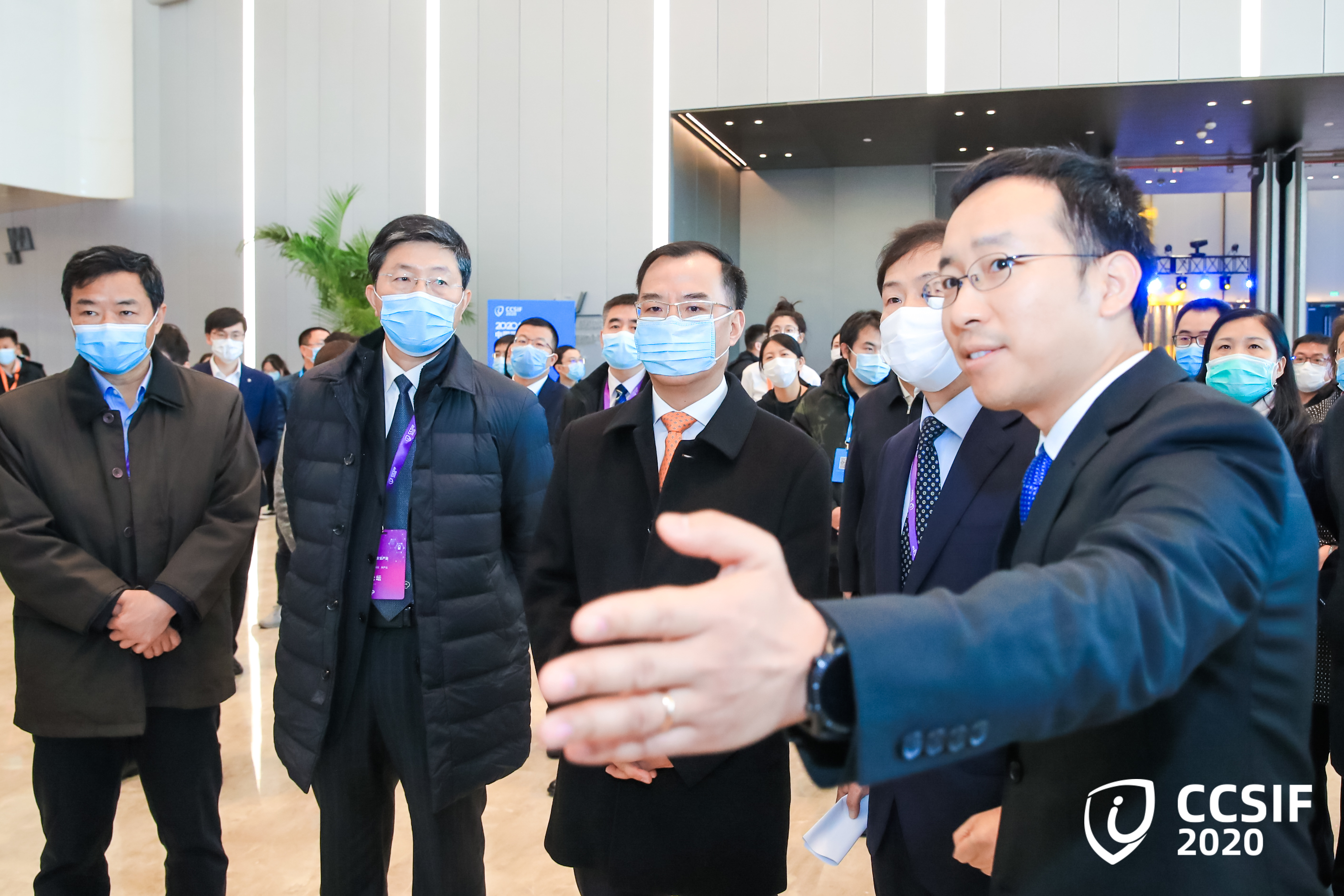 7ÁõÁҺ꣨×ó3£©À£¨ÓÒ1£©