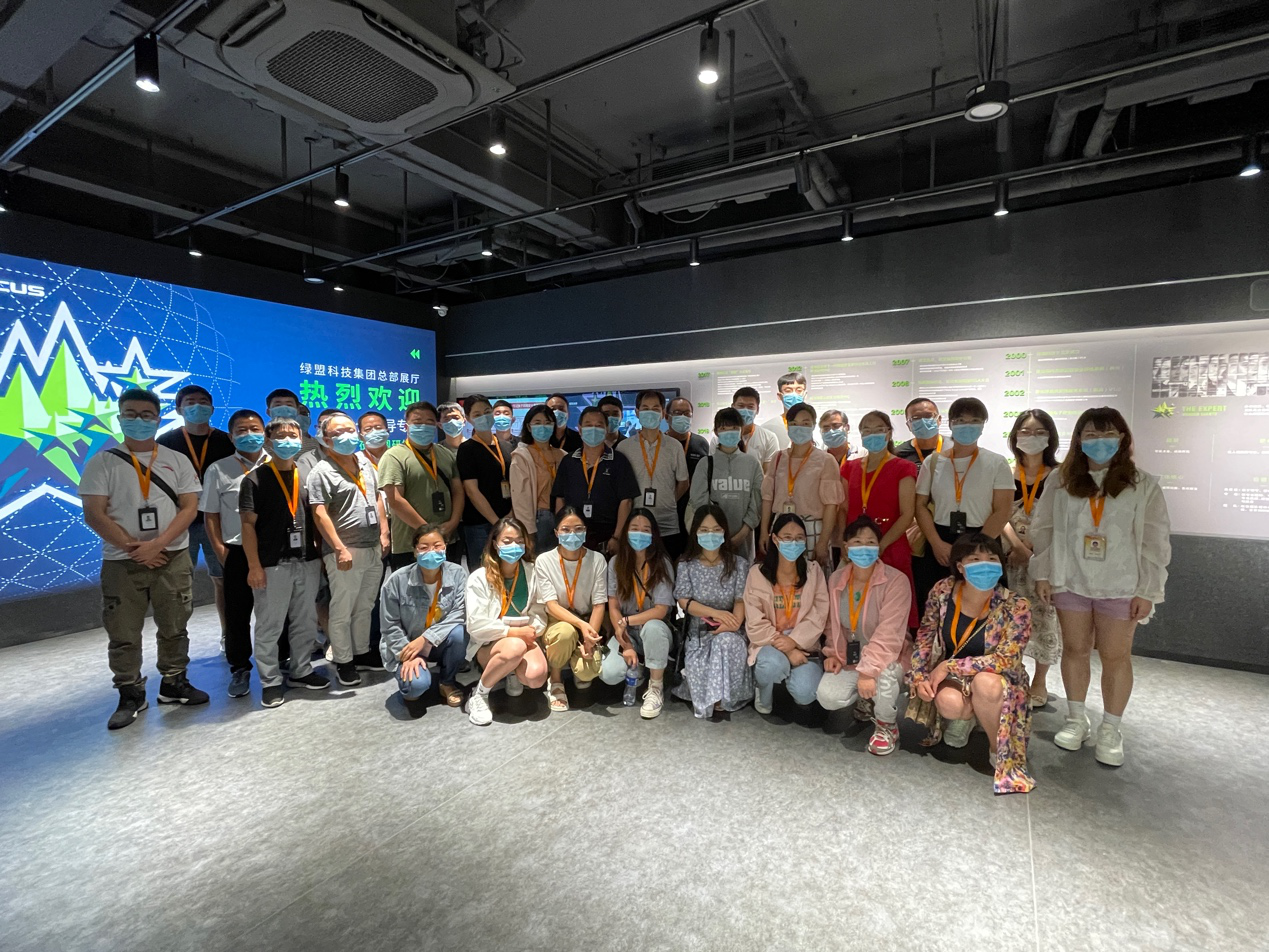 һȺÈËÕ¾ÔŲ́ÉÏÖжȿÉÐŶÈÐÎòÒÑ×Ô¶¯ÌìÉú